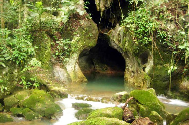 Actun Tunichil Muknal - San Ignacio - Belize © Discovery Belize