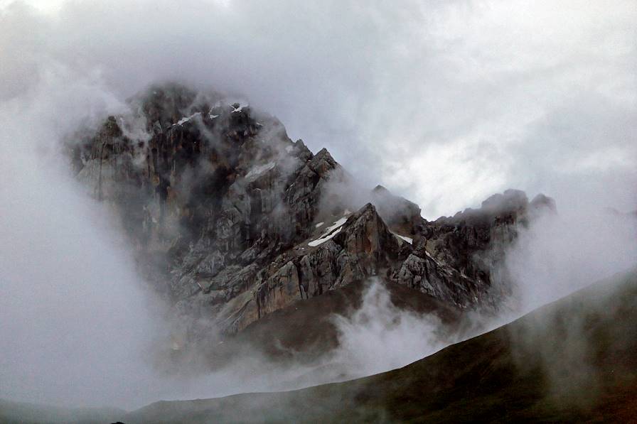 En route vers Gantzé - Col de Yurula - Tibet oriental © Matthieu Ricard