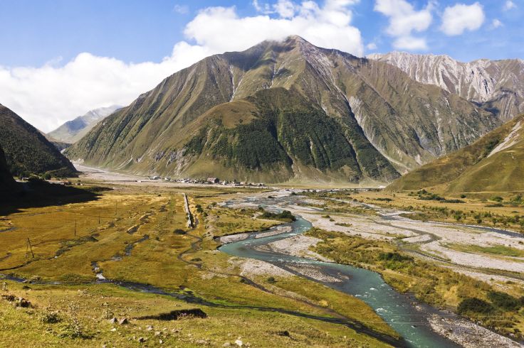 Vallée du Terek - Caucase - Géorgie © vvoe/Fotolia