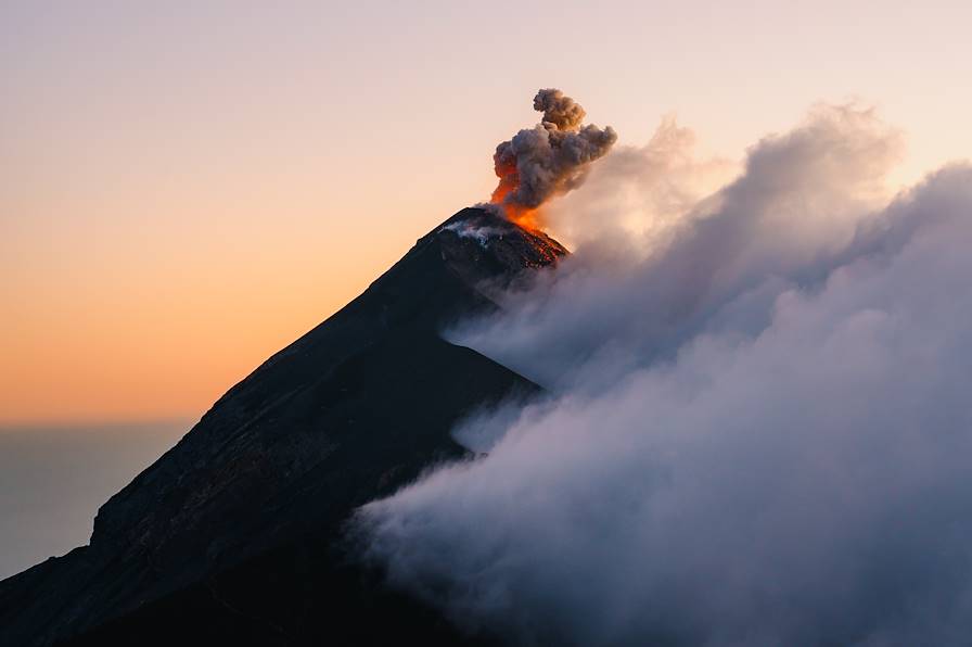 Volcan Acatenango - Antigua - Guatemala © Wirestock Creators - stock.adobe.com