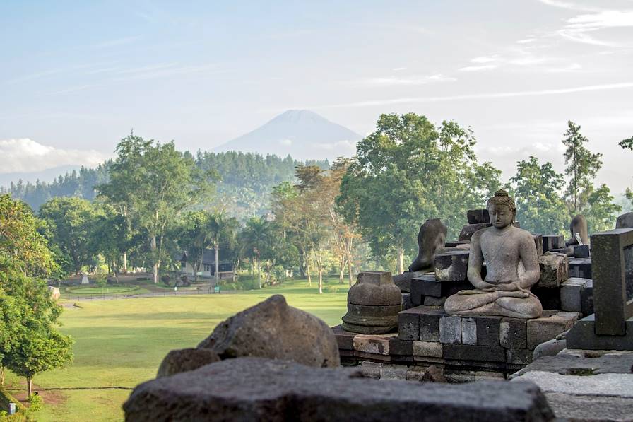 Temple de Borobudur - Java - Indonésie © dima266f / Fotolia