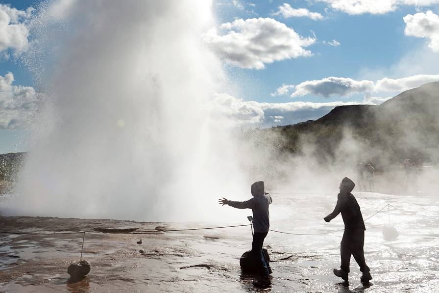 Geyser de Strokkur - Islande © Gerald Haenel/LAIF-REA