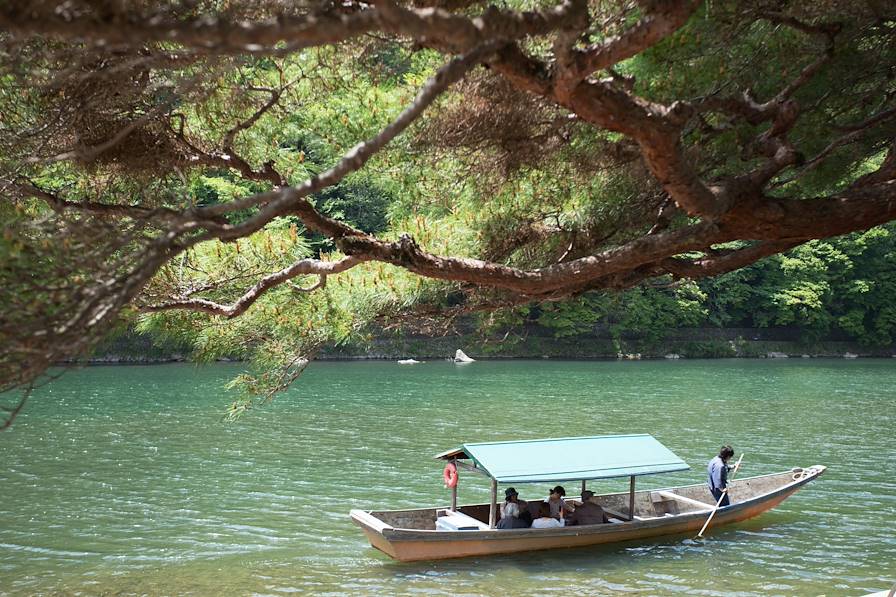 Fleuve Katsura - Kyoto - Japon © akeeris/Fotolia