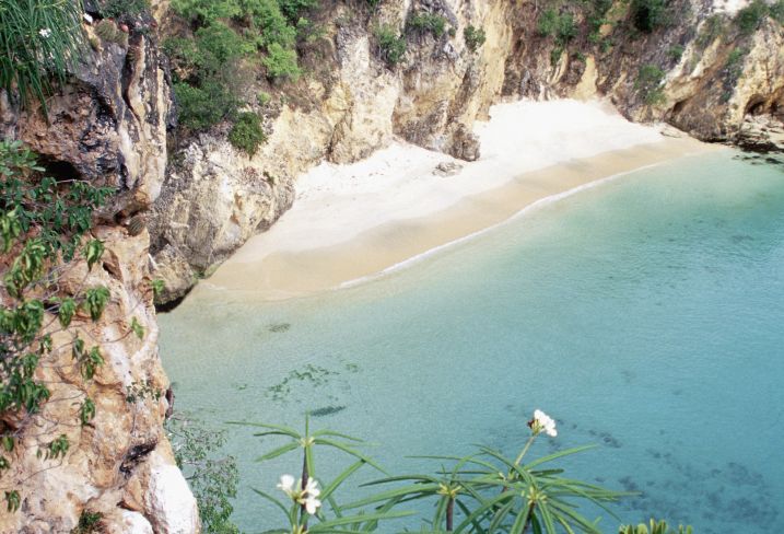 Cove Bay Beach - Anguilla © Medio Images/Photodisc/Getty Images