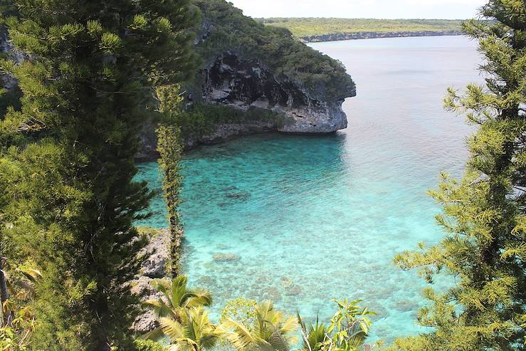 Lagon - Lifou - Îles Loyauté - Nouvelle Calédonie © Julie Saint-Bonnet