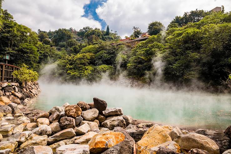 Source d'eau chaude de Beitou - Taipei - Taïwan © H-AB Photography / Adobe Stock